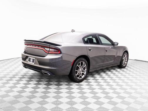 2017 Dodge Charger SXT