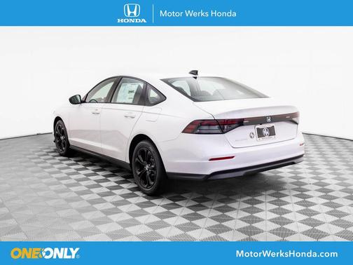 2025 Honda Accord Sport SE 1.5T
