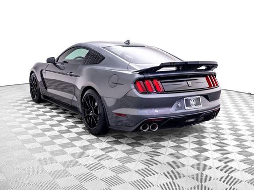 Magnetic Metallic 2020 Ford Shelby GT350 Base