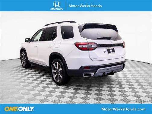 2025 Honda Pilot Elite