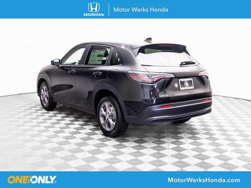 2026 Honda HR-V LX