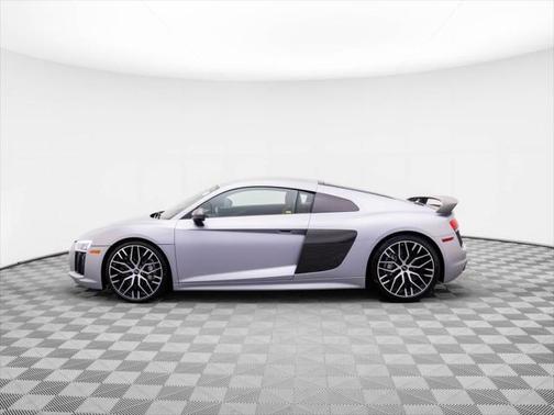 2017 Audi R8 5.2 V10 plus