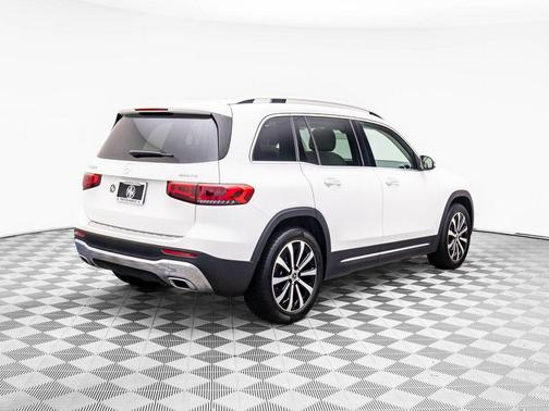 2023 Mercedes-Benz GLB 250 4MATIC