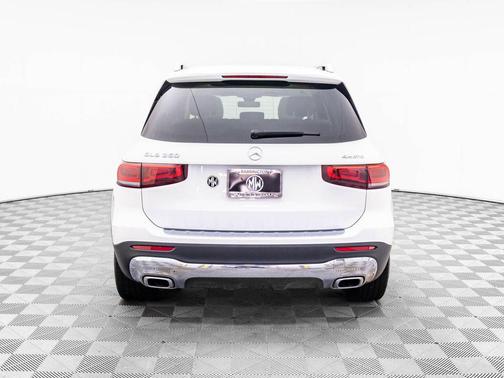 2023 Mercedes-Benz GLB 250 4MATIC