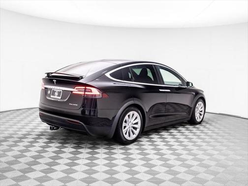 2020 Tesla Model X Long Range Dual Motor All-Wheel Drive