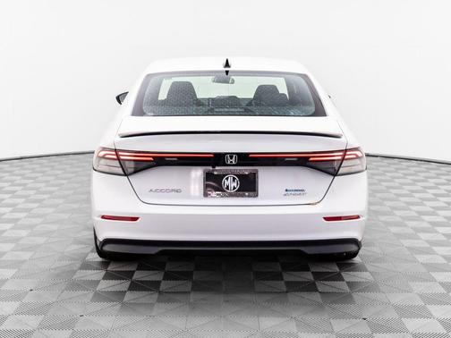 2025 Honda Accord Hybrid Base