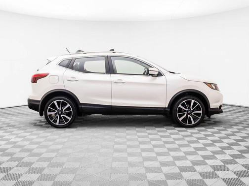 2018 Nissan Rogue Sport SL