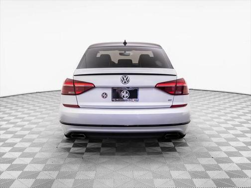 2018 Volkswagen Passat 3.6L V6 GT