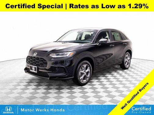 Crystal Black Pearl 2026 Honda HR-V LX