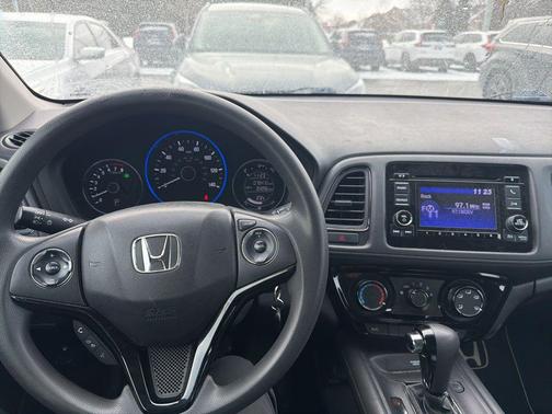 2016 Honda HR-V LX