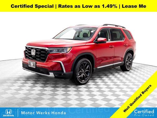 2025 Honda Pilot Touring 8-Passenger