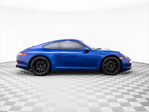 2013 Porsche 911 Carrera