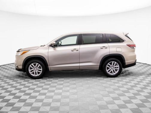 2015 Toyota Highlander LE