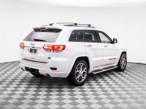 2020 Jeep Grand Cherokee Overland