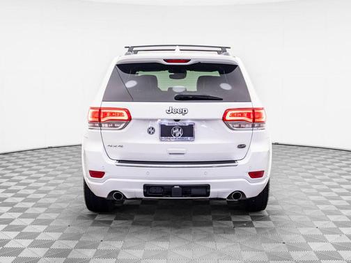2020 Jeep Grand Cherokee Overland