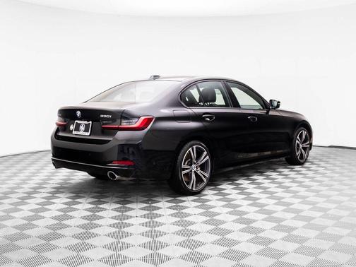 2023 BMW 330 xDrive