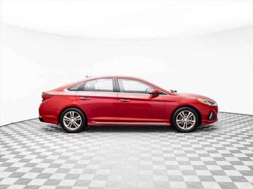 2018 Hyundai SONATA Sport
