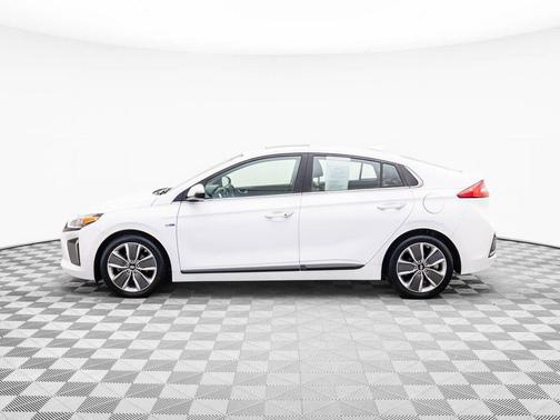 2018 Hyundai IONIQ Hybrid Limited