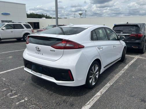 2018 Hyundai IONIQ Hybrid Limited