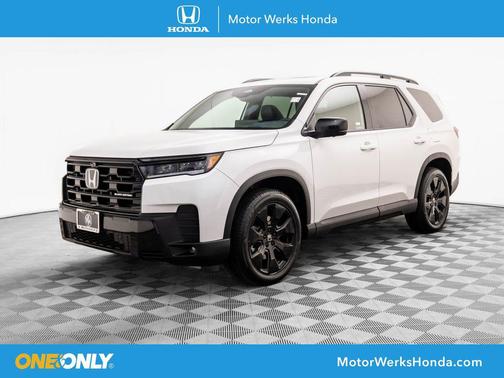 Platinum White Pearl 2026 Honda Pilot Black Edition
