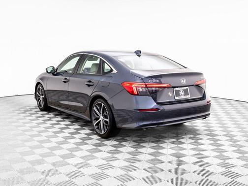 2022 Honda Civic Touring