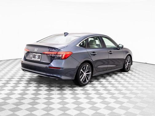 2022 Honda Civic Touring
