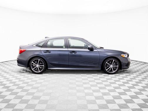 2022 Honda Civic Touring