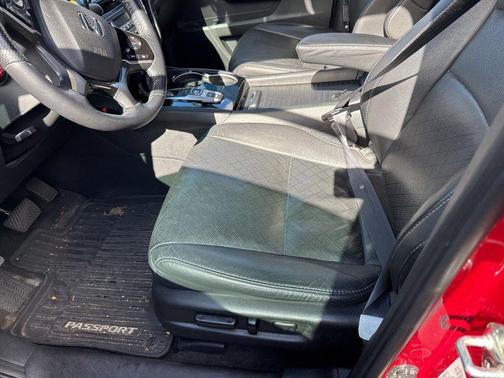2022 Honda Passport AWD Elite