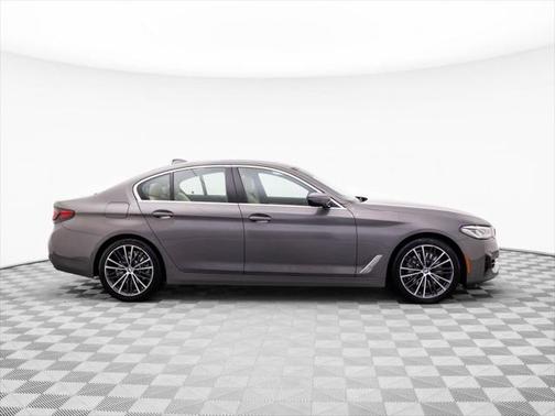 2021 BMW 530 xDrive
