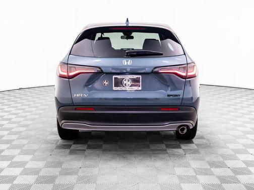 Pearl 2024 Honda HR-V Sport