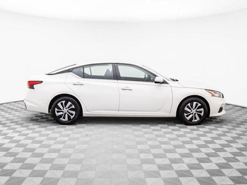 2020 Nissan Altima S FWD