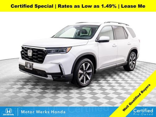 2023 Honda Pilot Touring 8-Passenger