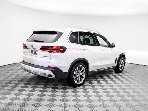2024 BMW X5 PHEV xDrive50e