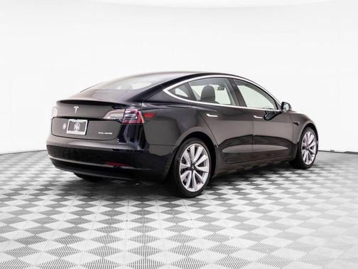 2020 Tesla Model 3 Long Range