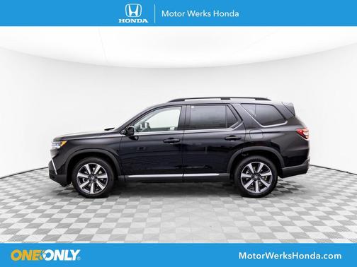2025 Honda Pilot Touring 8-Passenger