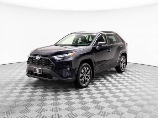 2023 Toyota RAV4 Hybrid XLE Premium