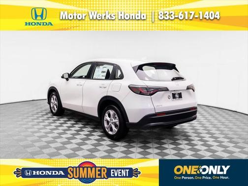 2026 Honda HR-V LX