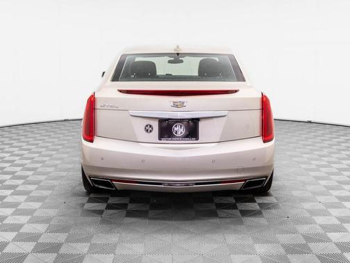 2016 Cadillac XTS Luxury