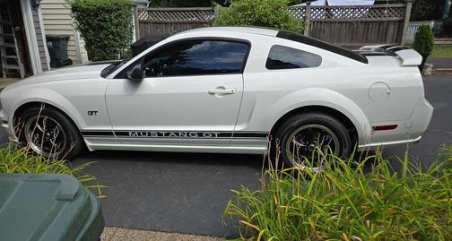 2007 Ford Mustang GT Premium