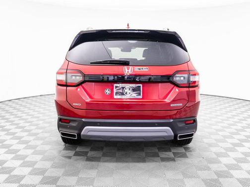 2025 Honda Pilot Touring 8-Passenger