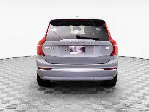 2024 Volvo XC90 Recharge Plug-In Hybrid T8 Plus Bright Theme 7-Seater