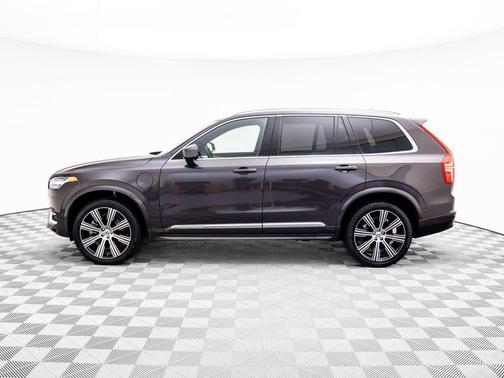 2024 Volvo XC90 Recharge Plug-In Hybrid T8 Ultimate Bright Theme 7-Seater
