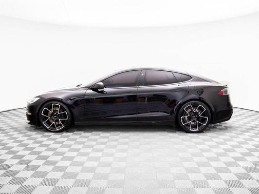 2021 Tesla Model S Plaid