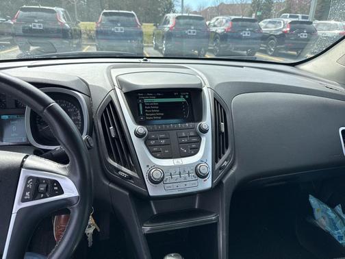 Summit White 2017 Chevrolet Equinox 1LT