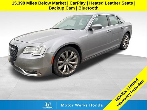 2017 Chrysler 300 Limited