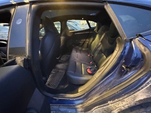 2023 Tesla Model S Standard Range