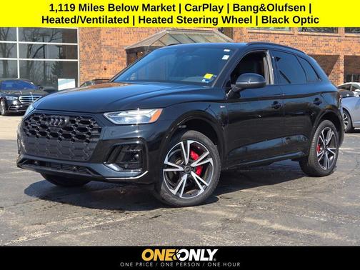 Mythos Black Metallic 2025 Audi Q5 45 S line Premium Plus