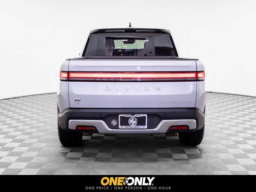2024 Rivian R1T Adventure