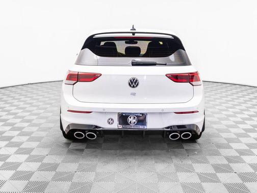2024 Volkswagen Golf R 2.0T Manual