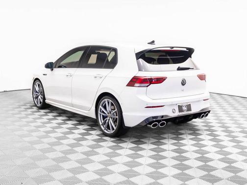 2024 Volkswagen Golf R 2.0T Manual